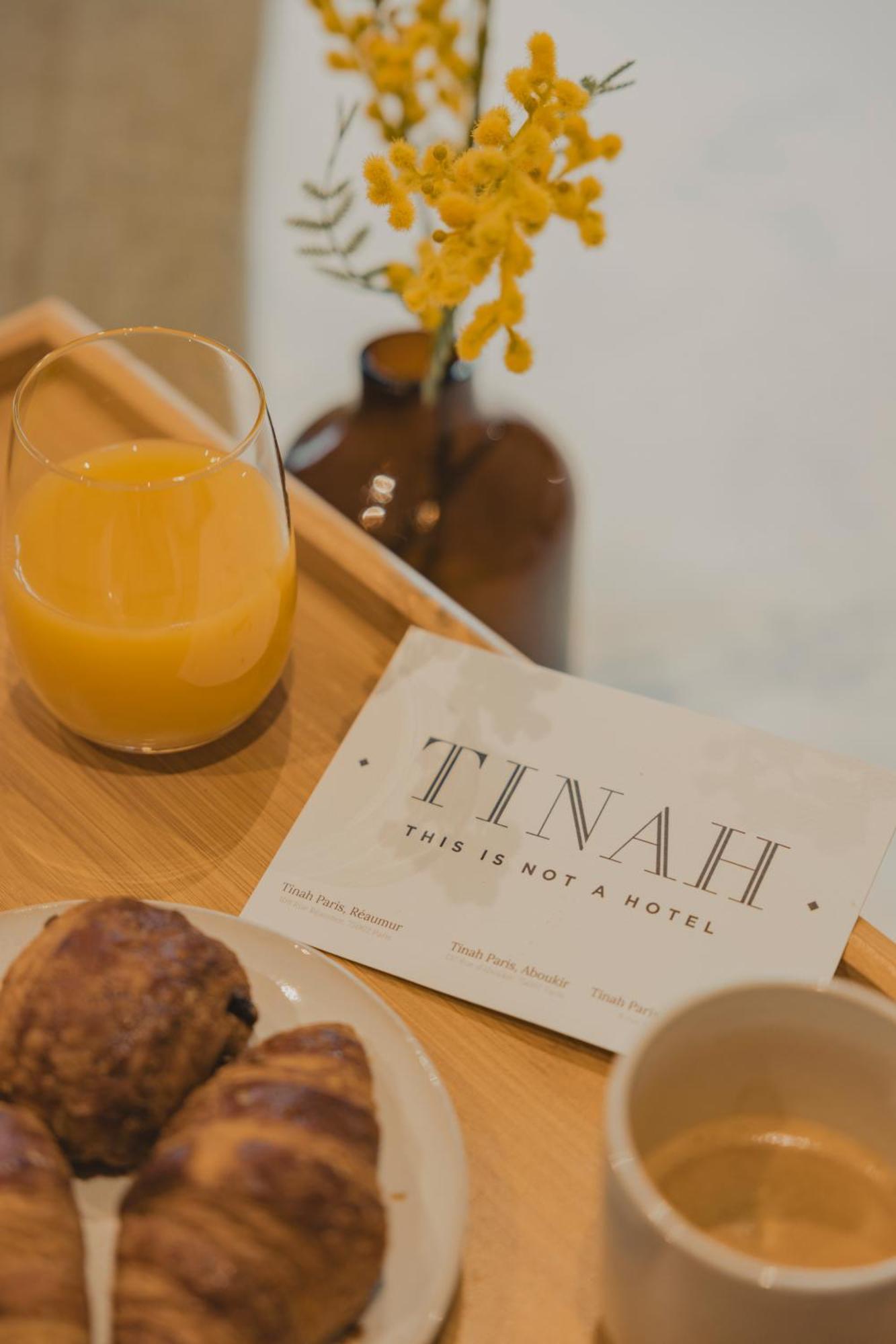 Tinah Paris, Aboukir * Parijs
